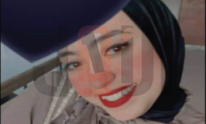 نسرين طالبة آداب المنيا-موقع الاول