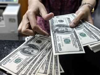 أسعار الدولار اليوم الثلاثاء 3 أكتوبر في البنوك والسوق السوداء