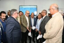 وزير الإسكان ومحافظ البحر الأحمر يتفقدان محطة تحلية "اليسر" بطاقة 80 ألف م3 يومياً