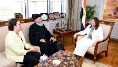 وزيرة الهجرة