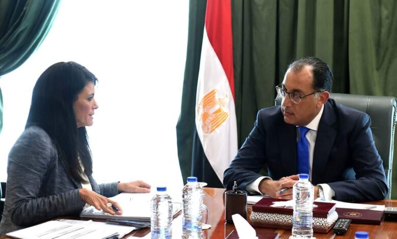 رئيس الوزراء يستعرض تعزيز العلاقات مع الشركاء التنمية الدولية