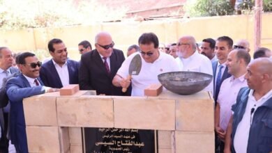 وزير الصحة يضع حجر أساس مستشفى الرمد التخصصي بقنا