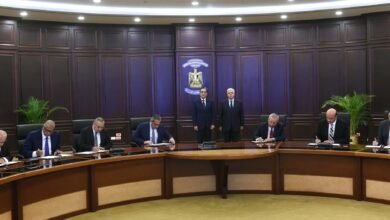 100 منحة دراسية