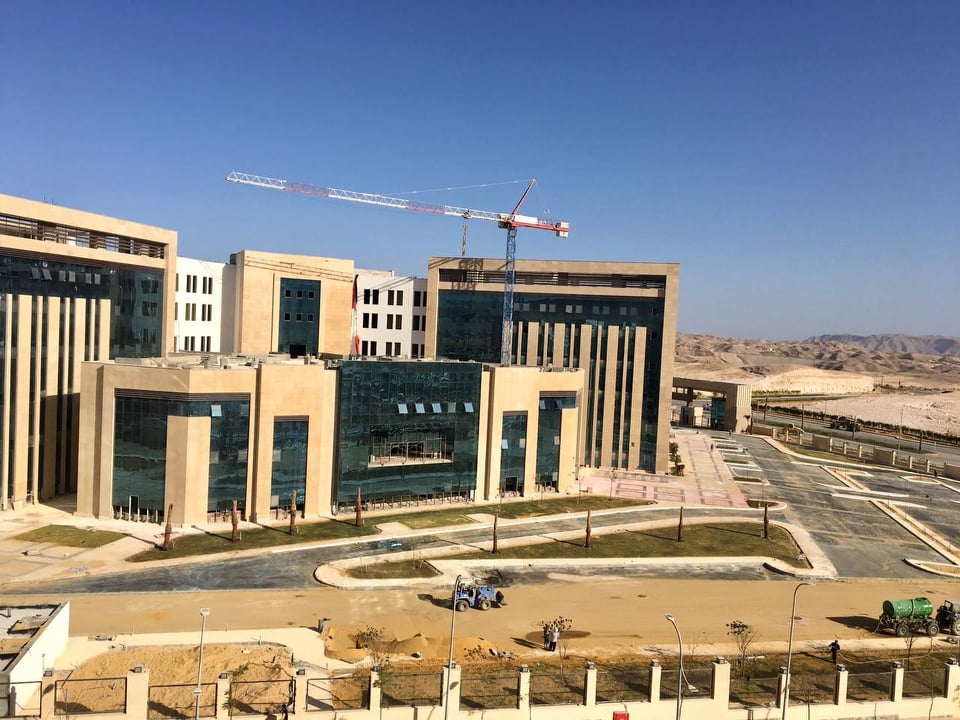 تنسيق كلية الطب في جامعة الجلالة 2023