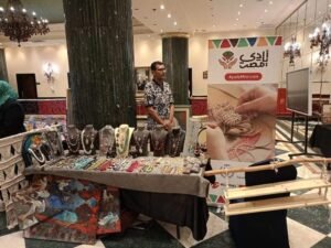 توجيهات من فخامة الرئيس السيسي لتقديم كل أوجه الدعم لأصحاب الحرف للحفاظ عليها وتنميتها