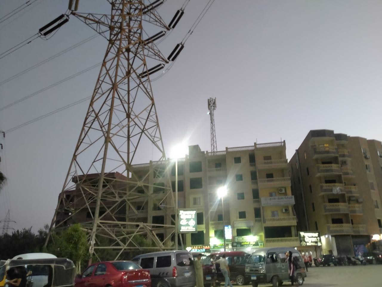 محلات للايجار فى حدائق الاهرام محلات للايجار في حدائق الاهرام دليل محلات حدائق الاهرام محلات للايجار بمنطقة حدائق الاهرام البوابة الاولى شارع جاردينيا 