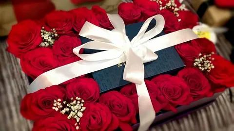 هدايا عيد ميلاد للبنات الاصدقاء هدايا فلانتين حريمى اجمل باقة ورد عيد الحب هدايا عيد الحب للنساء 
